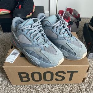 Adidas Yeezy Boost 700 Inertia
